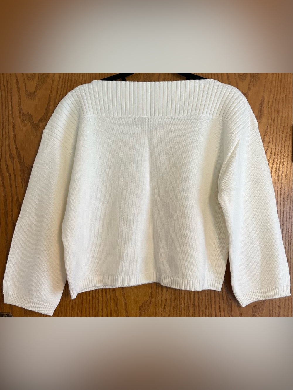H&M White Boatneck Crop Knit Top